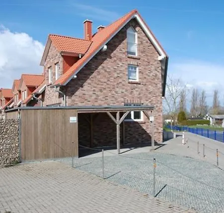 بيت للعطل Hus An De Waterkant *